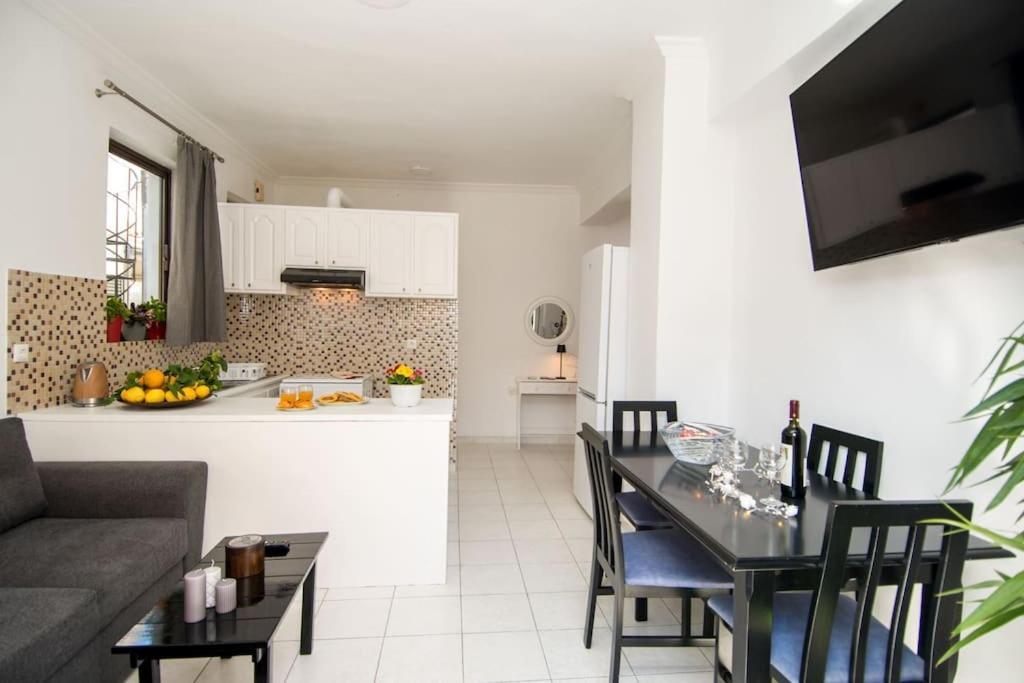 Dean Apartment At זקינטוס טאון מראה חיצוני תמונה