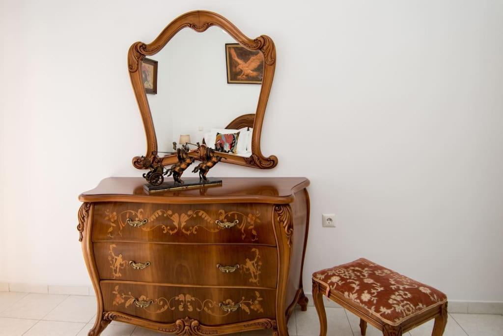 Dean Apartment At זקינטוס טאון מראה חיצוני תמונה